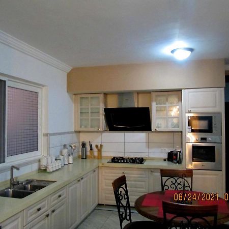 Bertha'S Court D-Plus Apartments Dzorwulu 외부 사진
