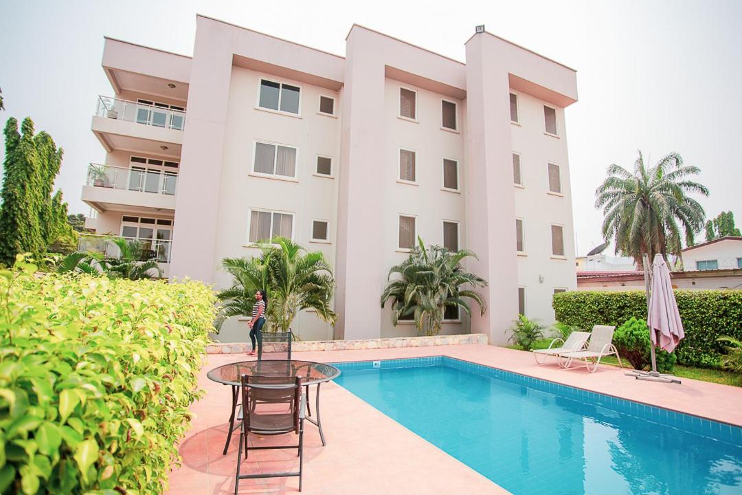 Bertha'S Court D-Plus Apartments Dzorwulu 외부 사진