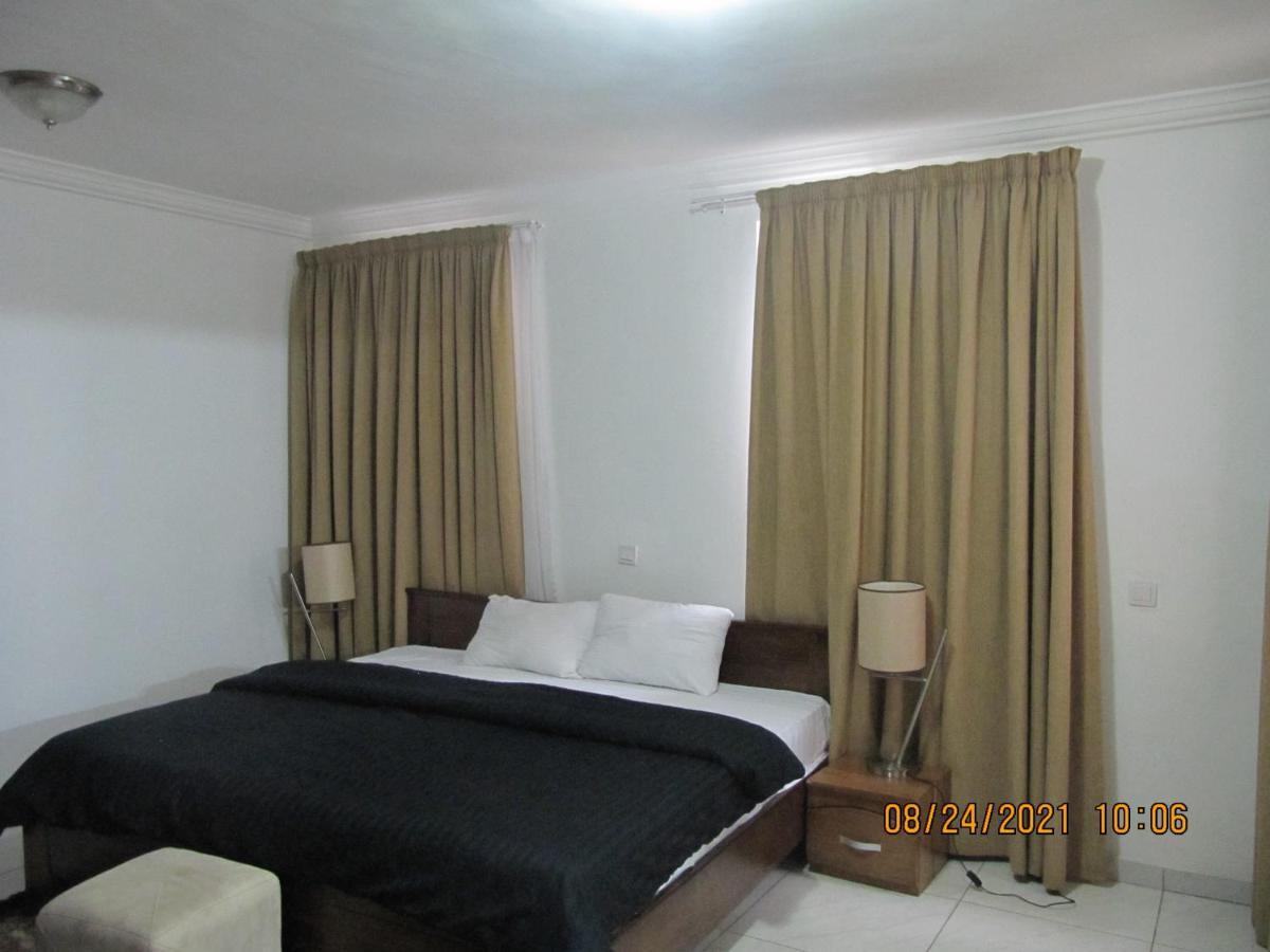 Bertha'S Court D-Plus Apartments Dzorwulu 외부 사진
