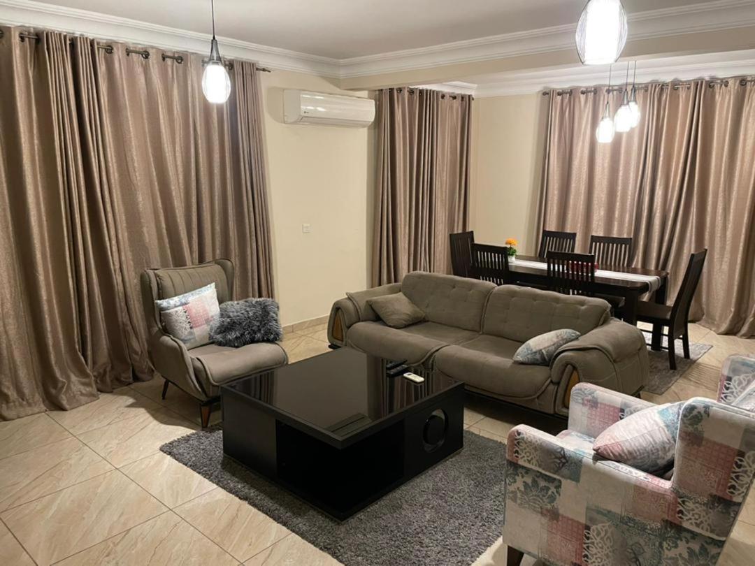Bertha'S Court D-Plus Apartments Dzorwulu 외부 사진
