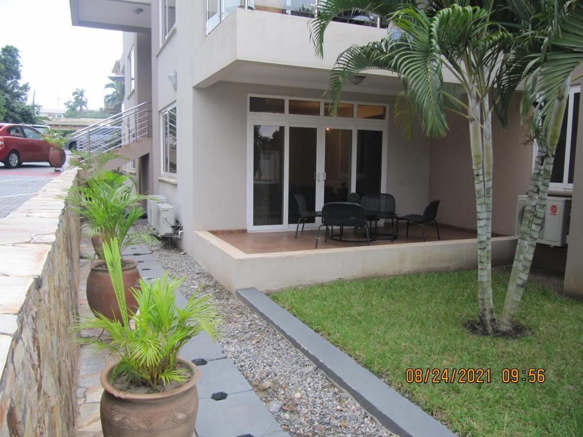 Bertha'S Court D-Plus Apartments Dzorwulu 외부 사진